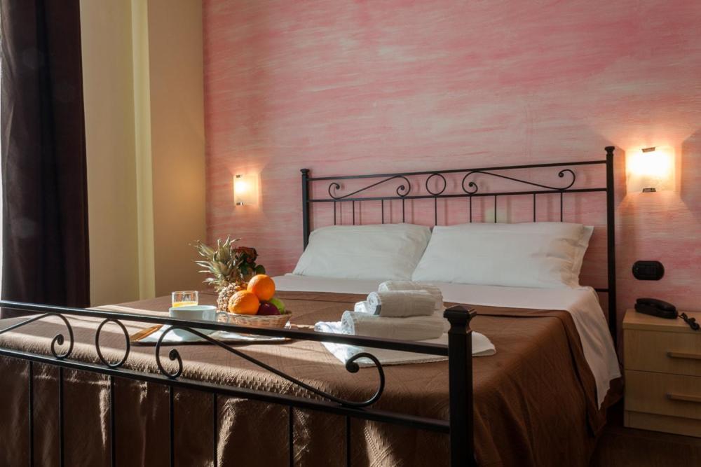ליקאטה Hotel Zabbara מראה חיצוני תמונה